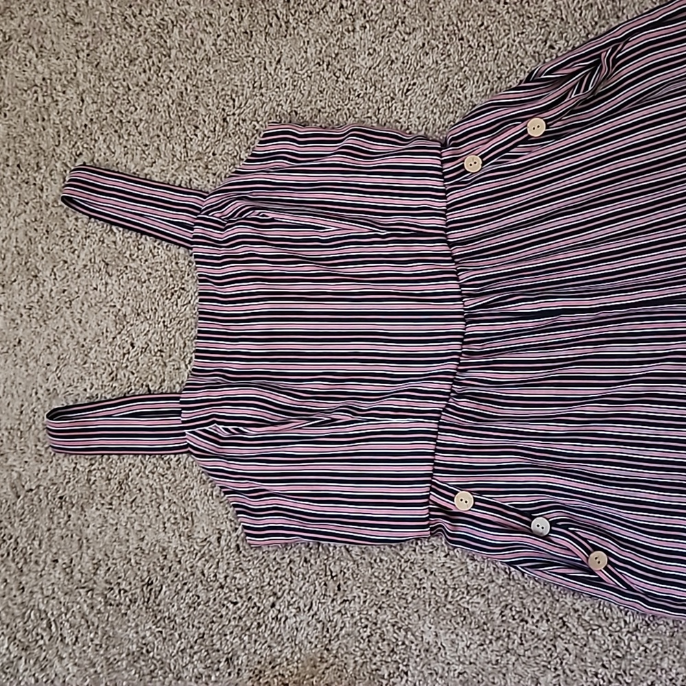 Jumpsuit - Picture 2 of 6
